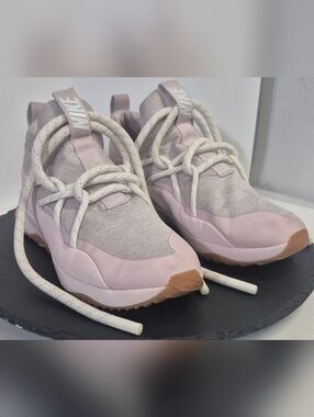 Nike City Loop Women’s Sneakers Size 8 - Pink Rose -